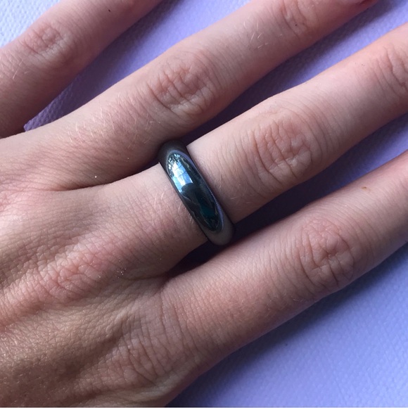 Jewelry - Hematite Crystal Ring